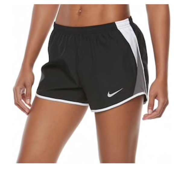 Nike running shorts - Picture 1 of 3